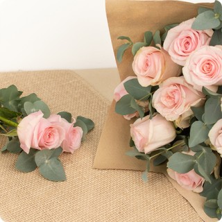 Bouquet de roses roses