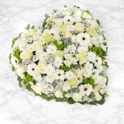 CROIX ET COEURS DE FLEURS DEUIL