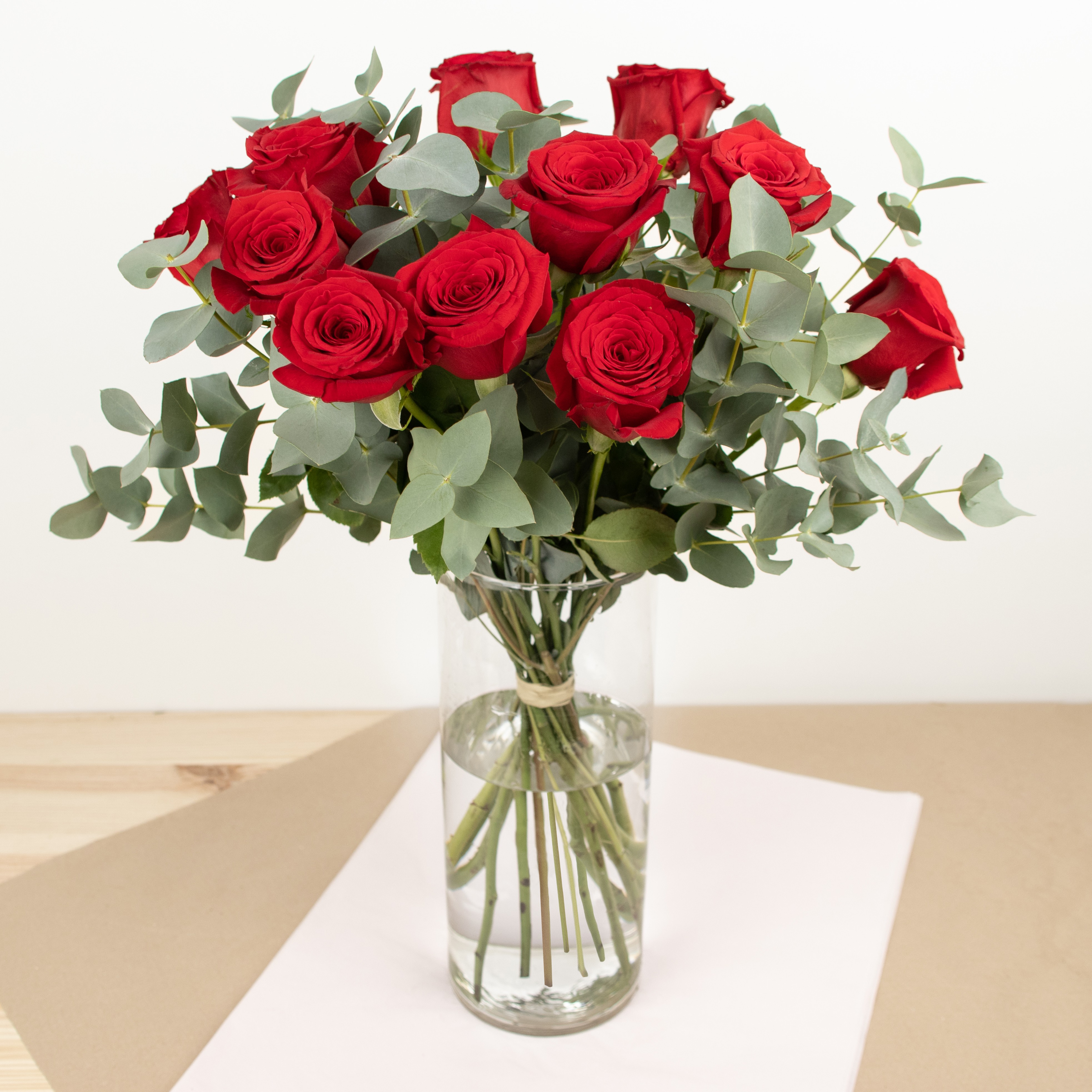 La Splendeur des Roses Rouges : Un Symbole Intemporel d'Amour et de Beauté